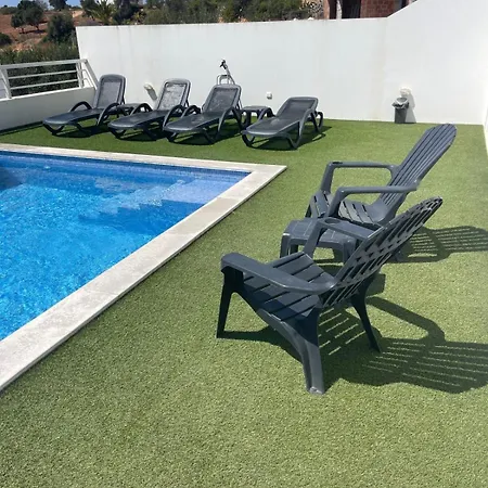 Dumar Beachouse Semesterbostad *