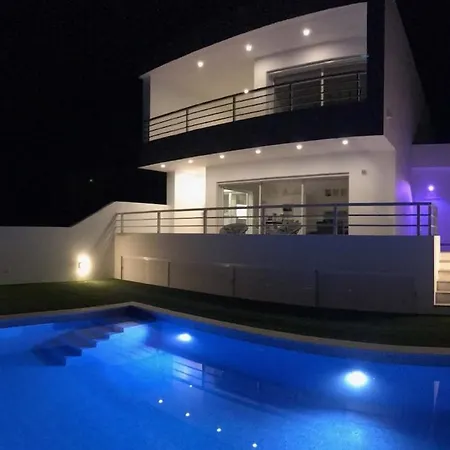 Сasa de vacaciones Dumar Beachouse